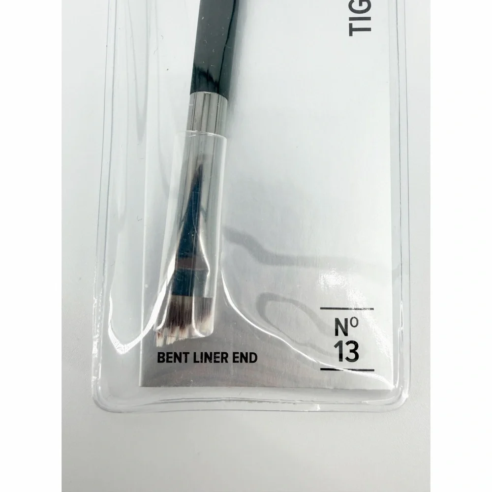 IT COSMETICS HEAVENLY LUXE TIGHTLINER 10-IN-1 DUAL-ENDED BRUSH #13(DISCONTINUED)